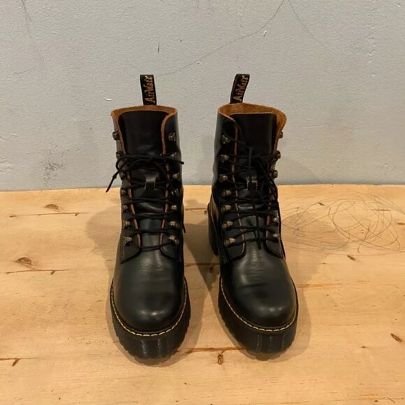 Dr. Martens Leona genuine leather platform boots - Picture 2 of 10